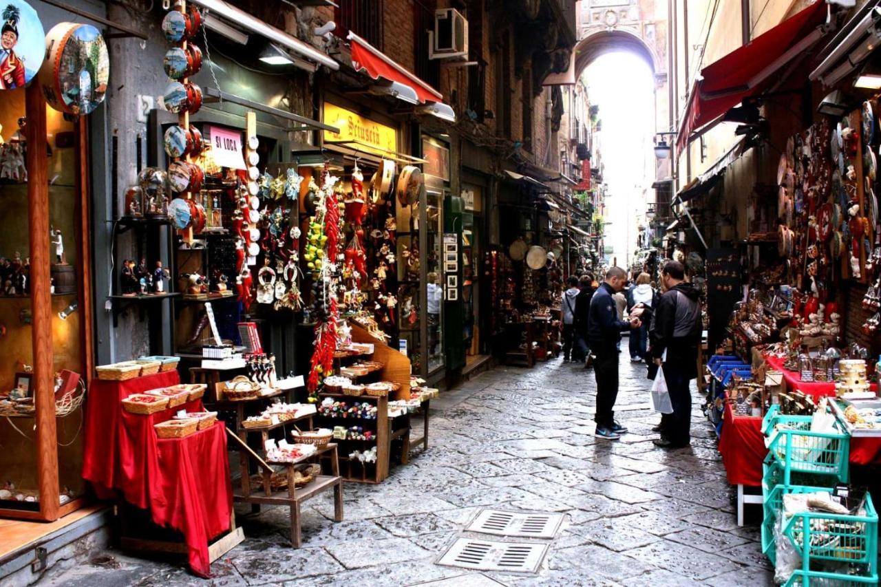 Le Vie Del Centro - B&B Naples Luaran gambar